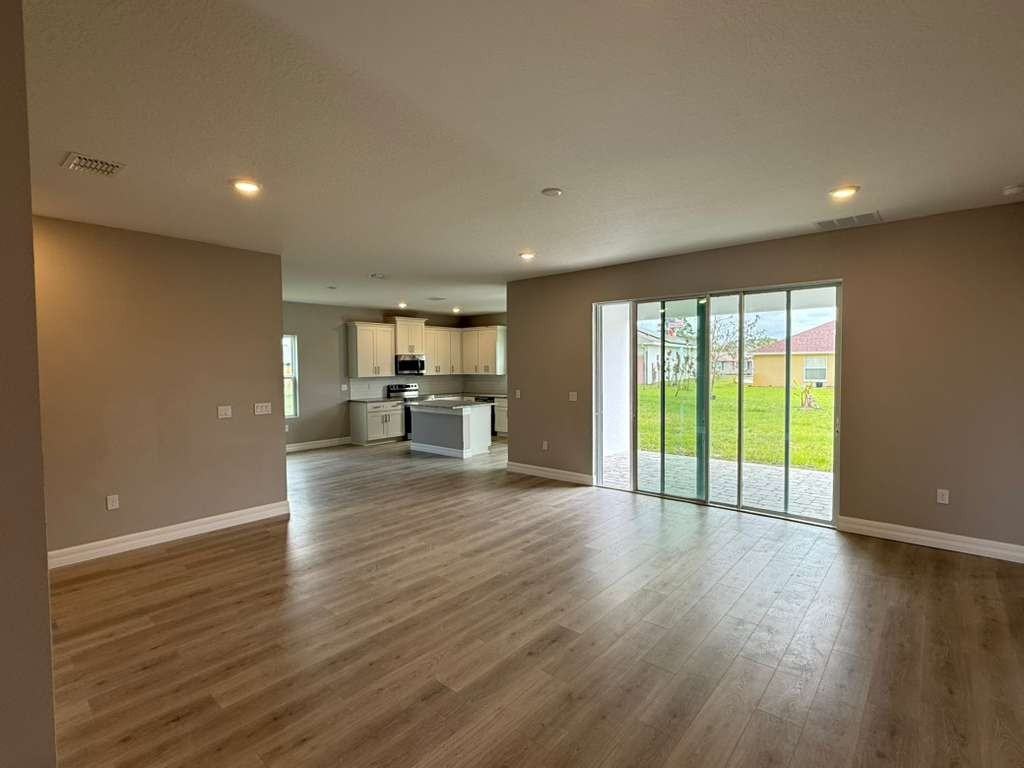 438 Awin Cir Se #NA - Photo 4 of 18