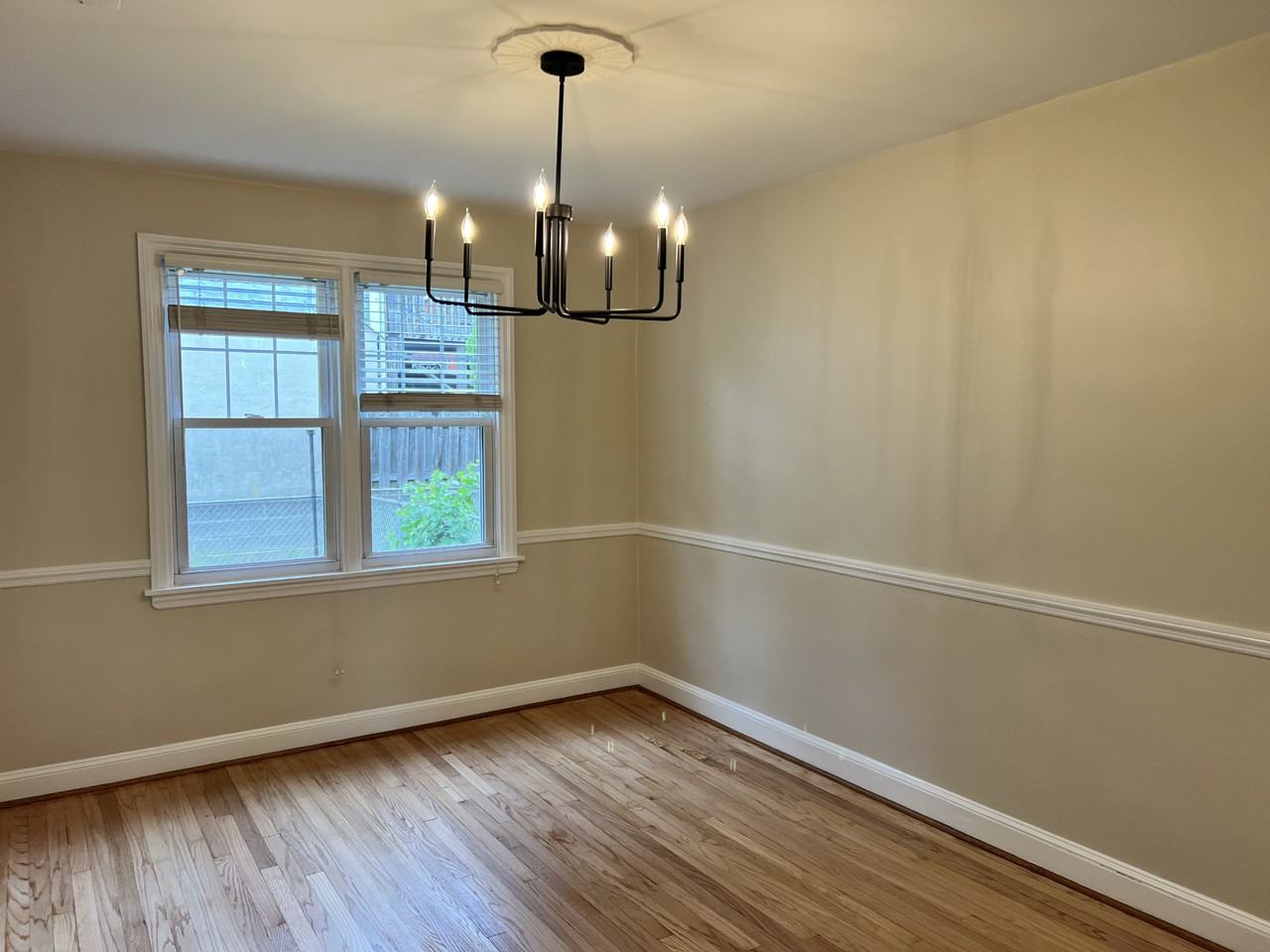 619 Greenhill Ave #NA - Photo 3 of 12