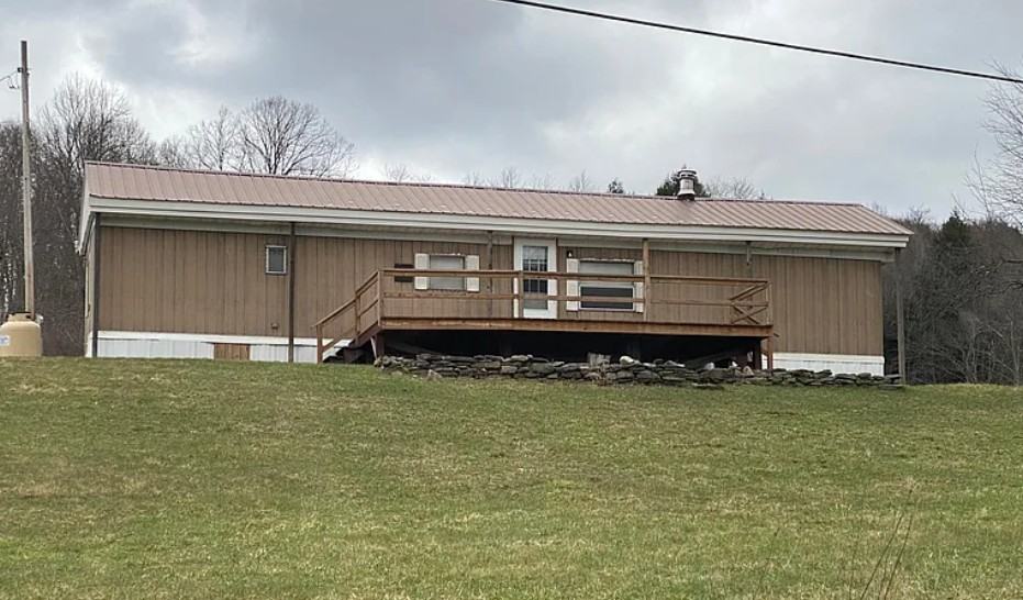 324 Roberts Rd #0 - Photo 3 of 14