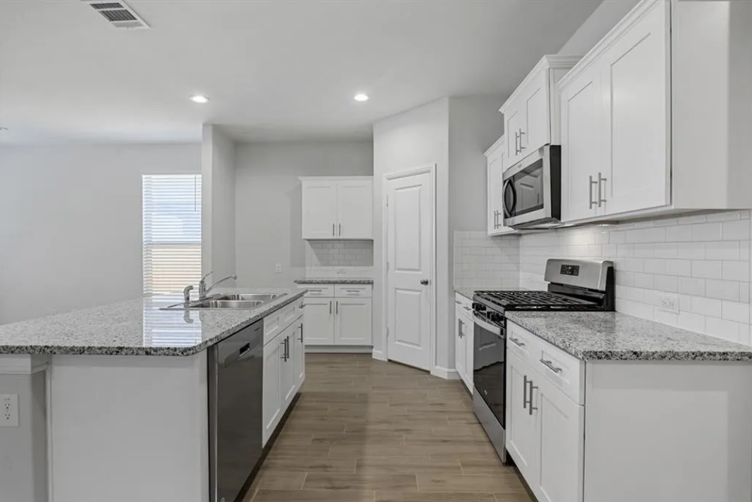 529 Passenger Trl #NA - Photo 3 of 32