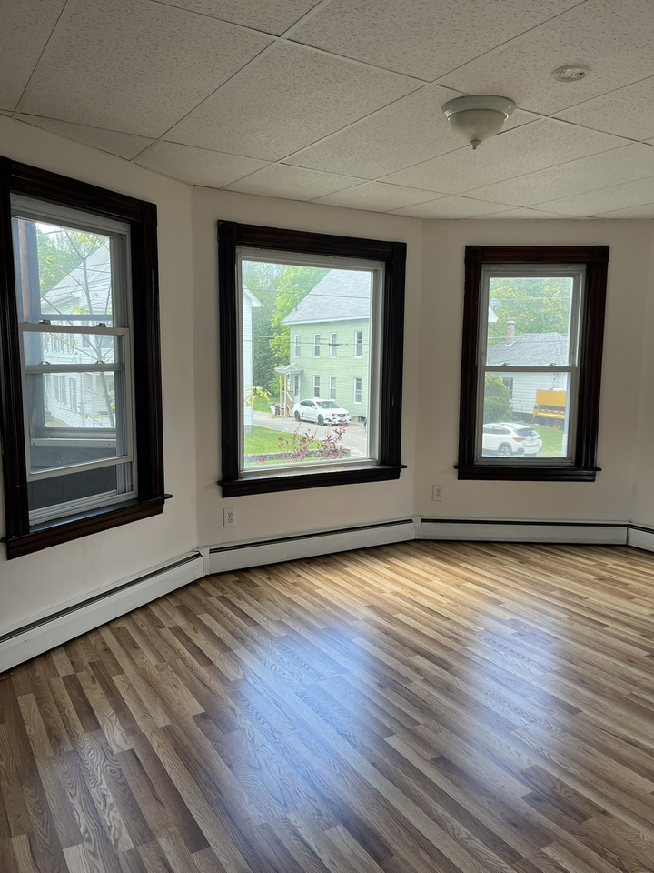 91 Conant St #1 - Photo 4 of 8