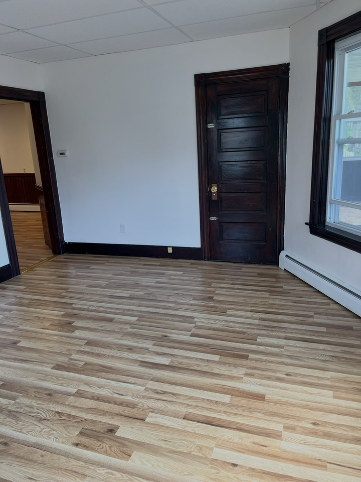 91 Conant St #1 - Photo 6 of 8