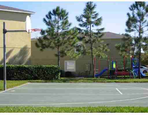 13043 Lexington Summit St - Photo 2 of 19