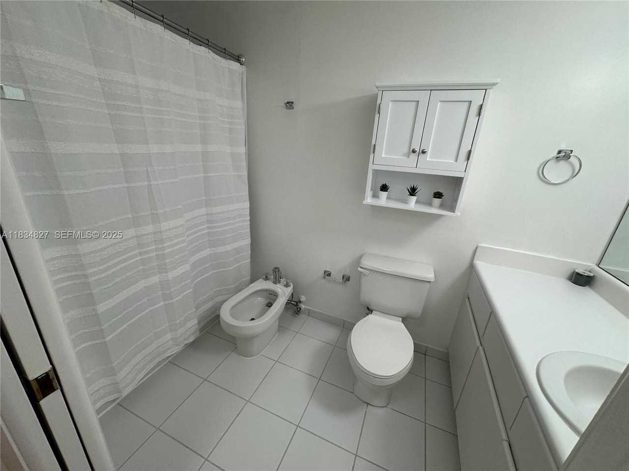 1834 Brickell Avenue #32 - Photo 3 of 28