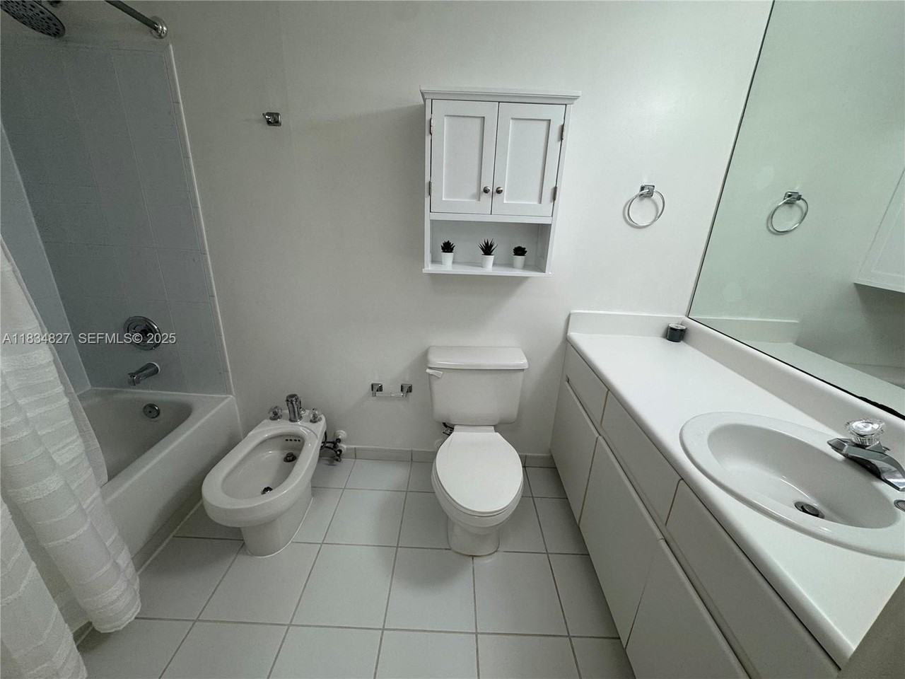 1834 Brickell Avenue #32 - Photo 4 of 28