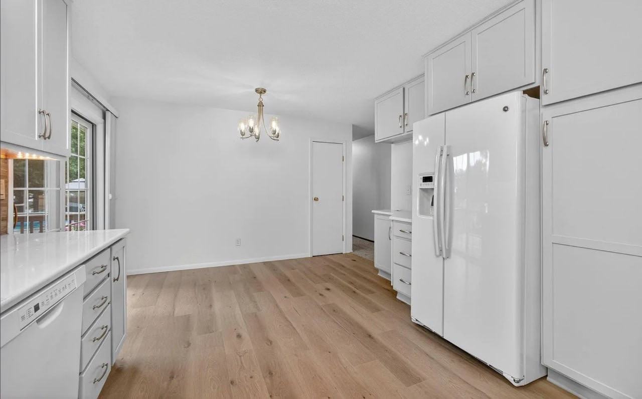 1203 Sunrise Cir #NA - Photo 4 of 21