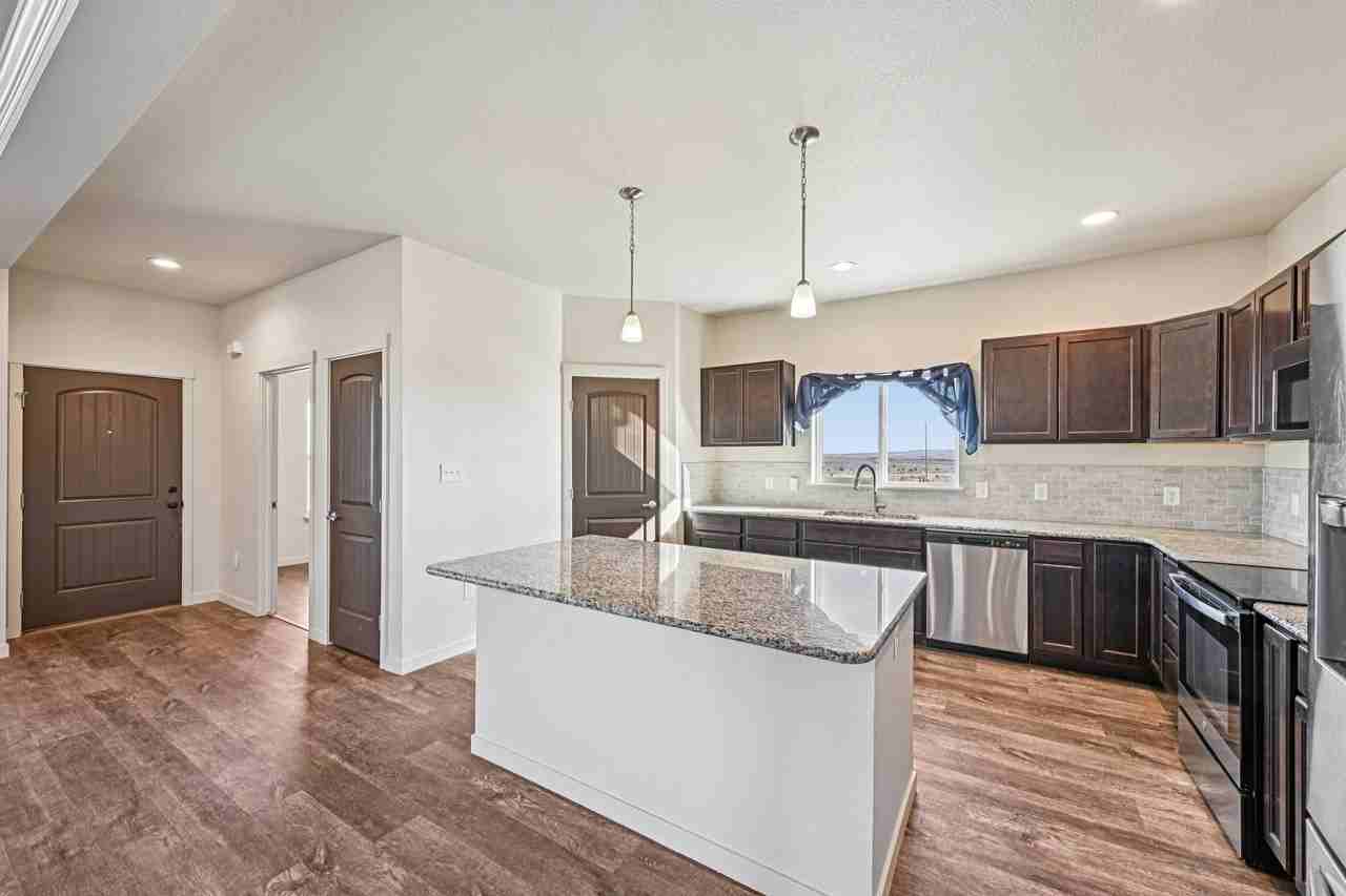 1672 E Purcell Blvd #NA - Photo 4 of 19