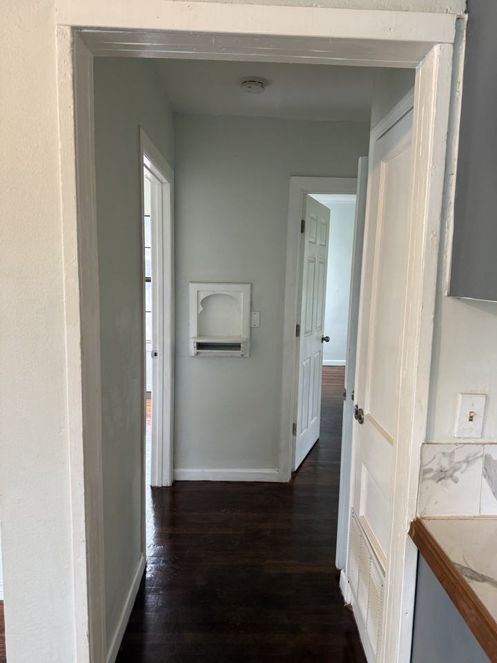 1521 Byrd Dr #NA - Photo 6 of 15