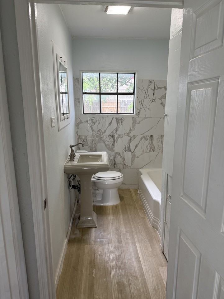 1521 Byrd Dr #NA - Photo 7 of 15