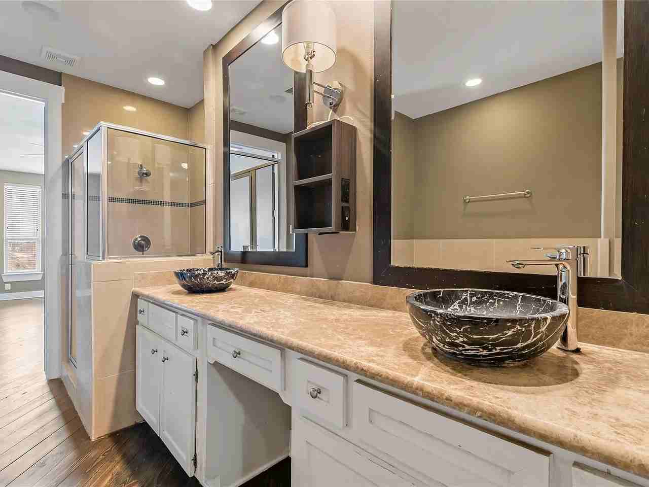 3419 Gillespie St #NA - Photo 3 of 20