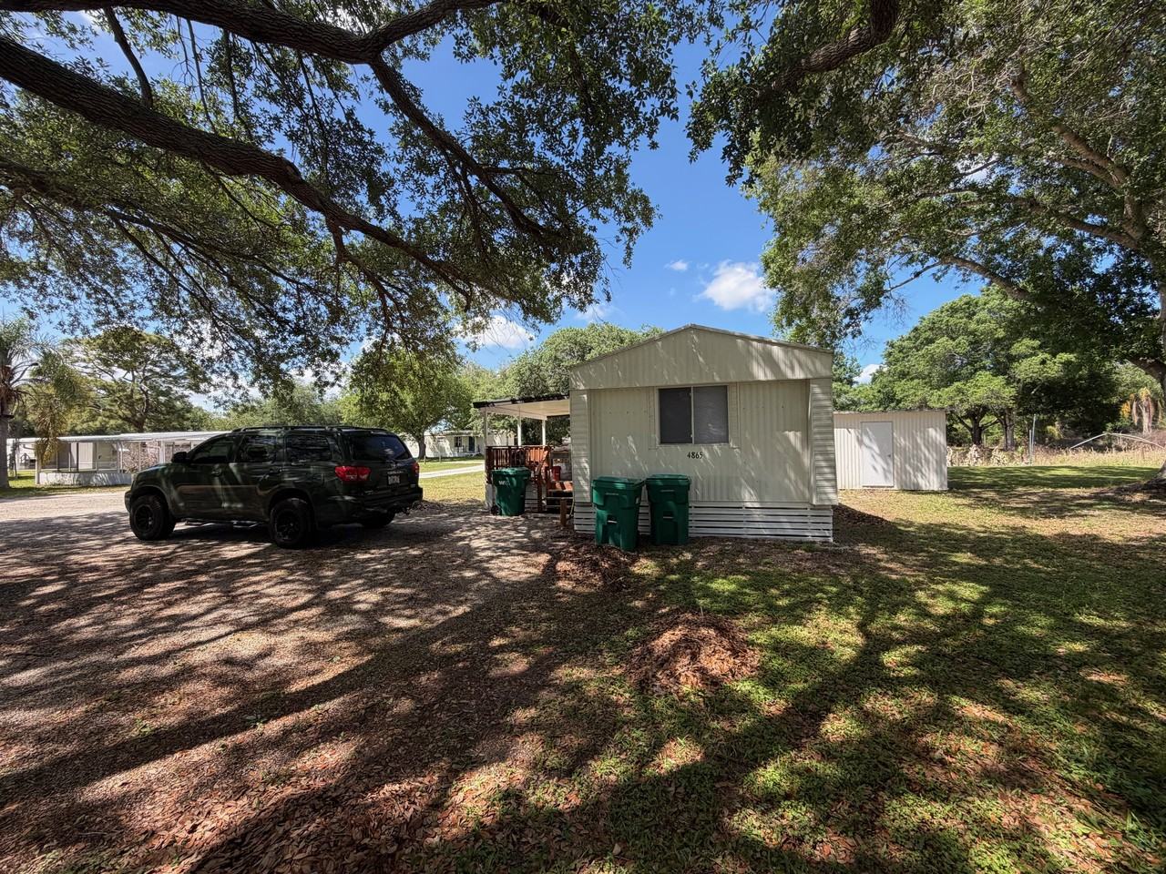 4865 Nw 27th St #NA - Photo 2 of 27