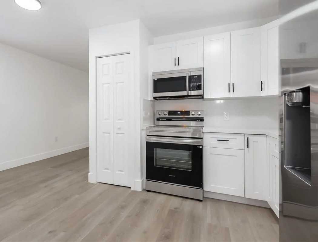 760 Nw 125th St #NA - Photo 2 of 6