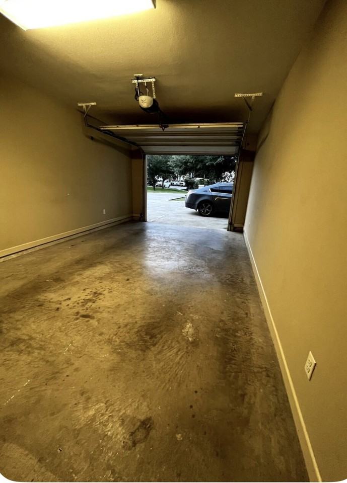 1300 E Pineridge Ave #1 - Photo 4 of 14