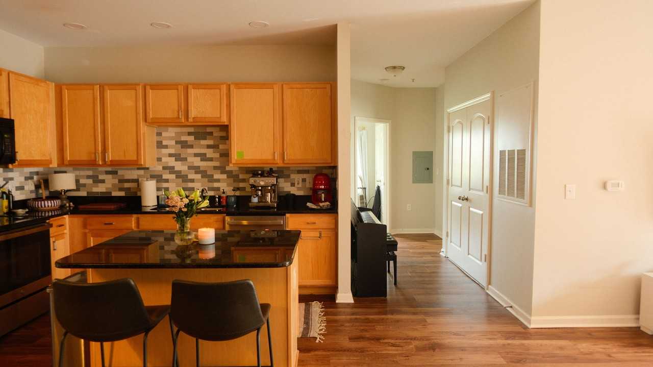 247 Eli Hartley Dr #103 - Photo 4 of 7