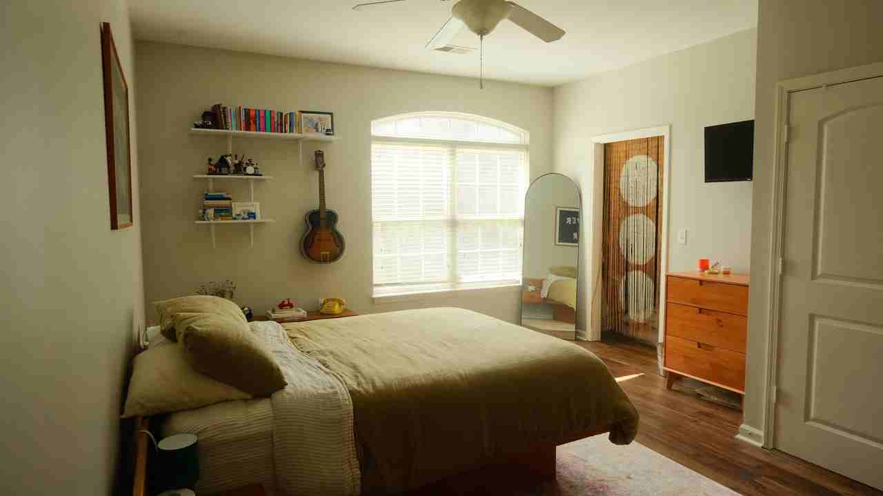 247 Eli Hartley Dr #103 - Photo 5 of 7