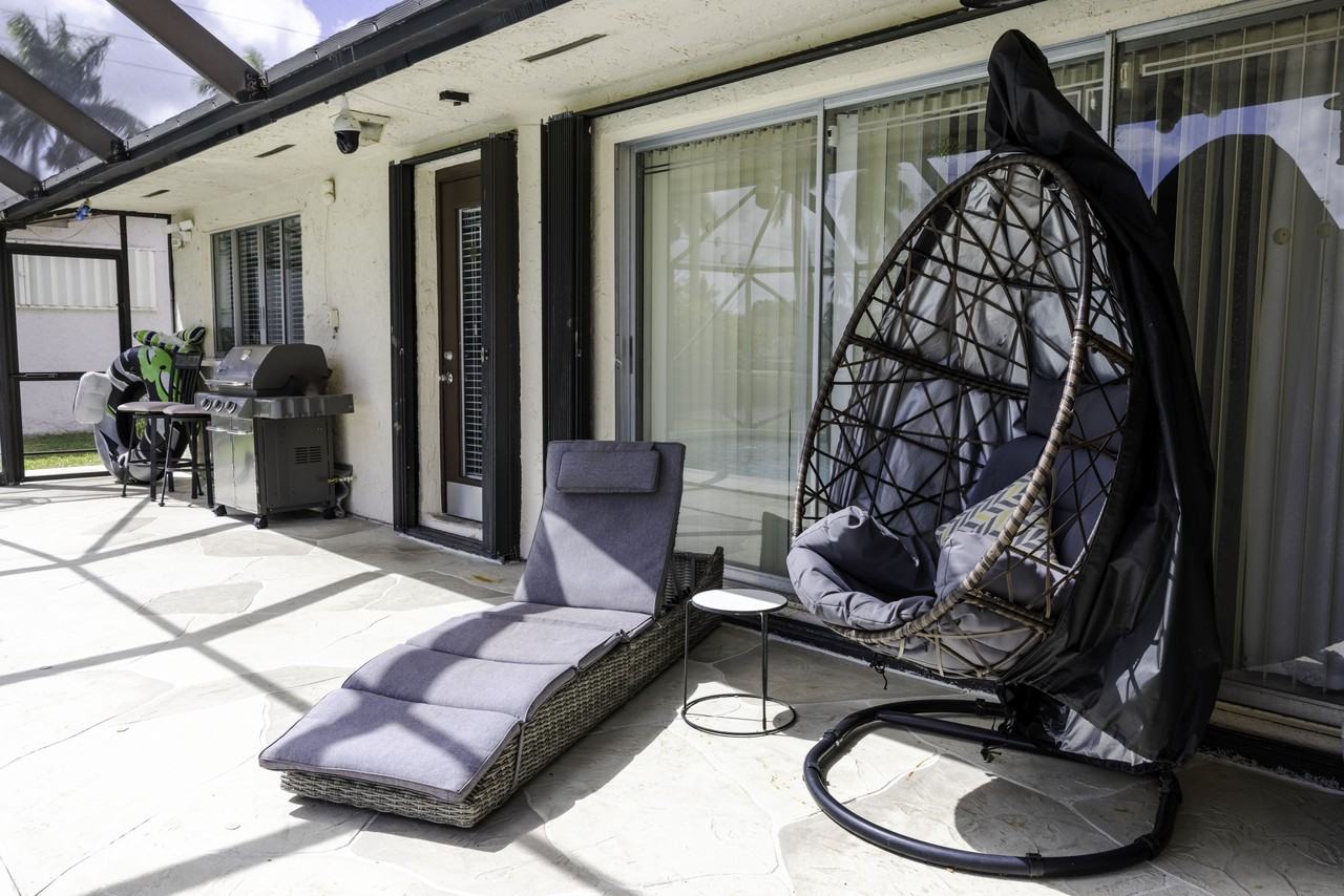 11470 Nw 42nd St #NA - Photo 6 of 26