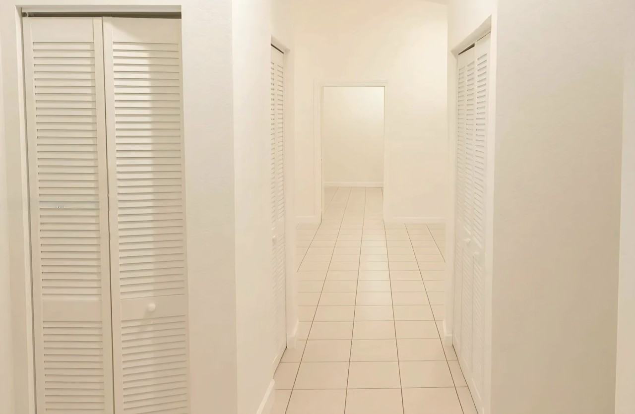 2520 Lincoln St #2518 - Photo 3 of 8