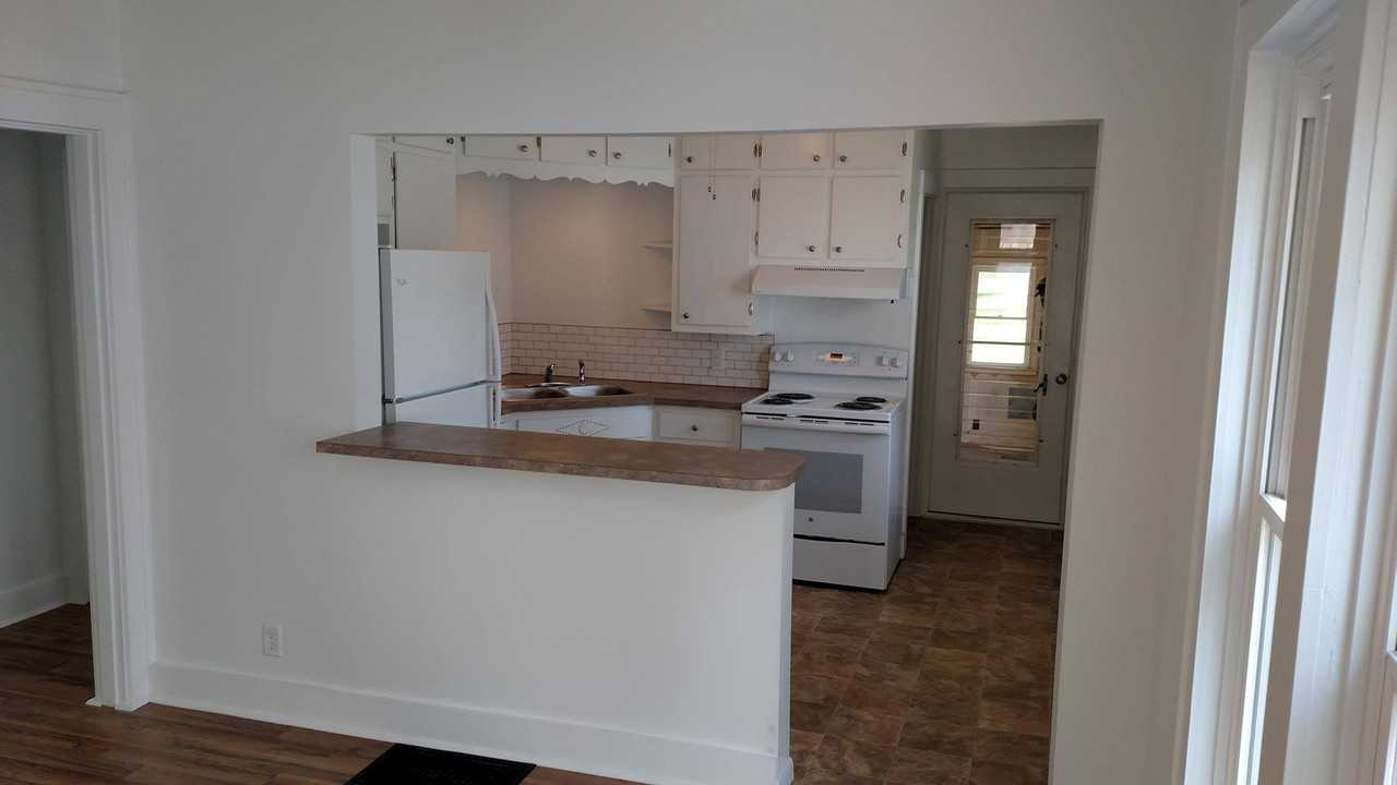 321 Seminole Rd #NA - Photo 2 of 3