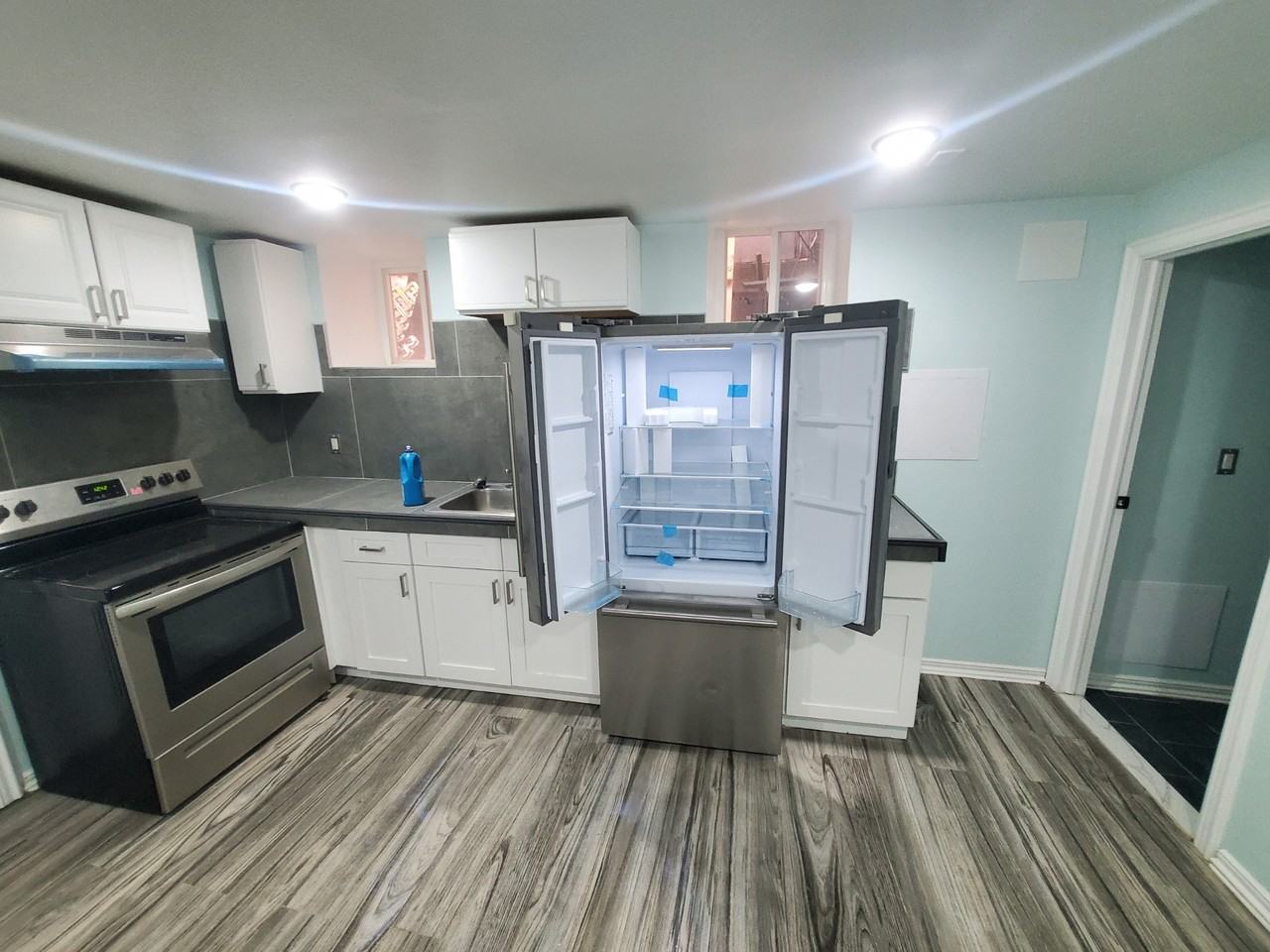 1346 W Hunting Park Ave #B - Photo 4 of 13