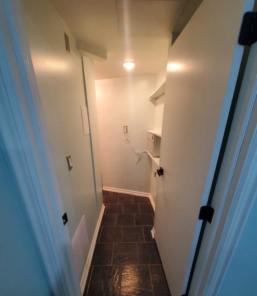 1346 W Hunting Park Ave #B - Photo 6 of 13