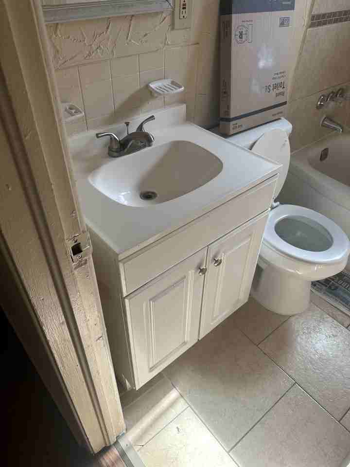 511 Highcrest Dr #NA - Photo 4 of 6