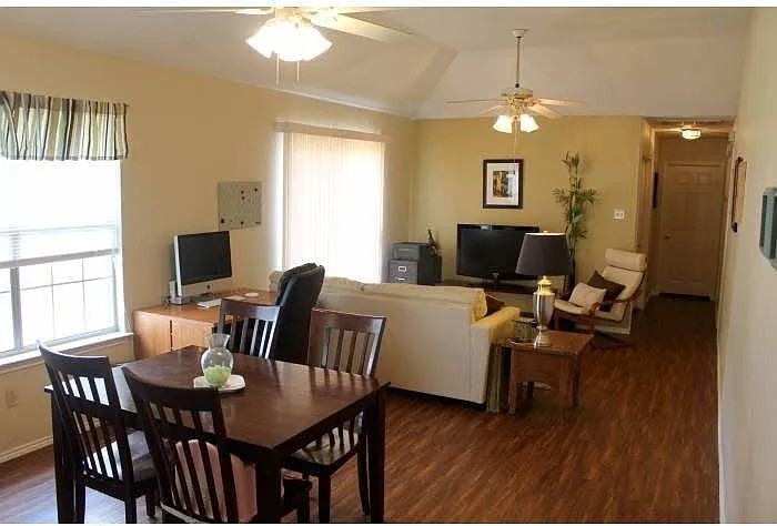 1601 Parkfield Cir #NA - Photo 2 of 9