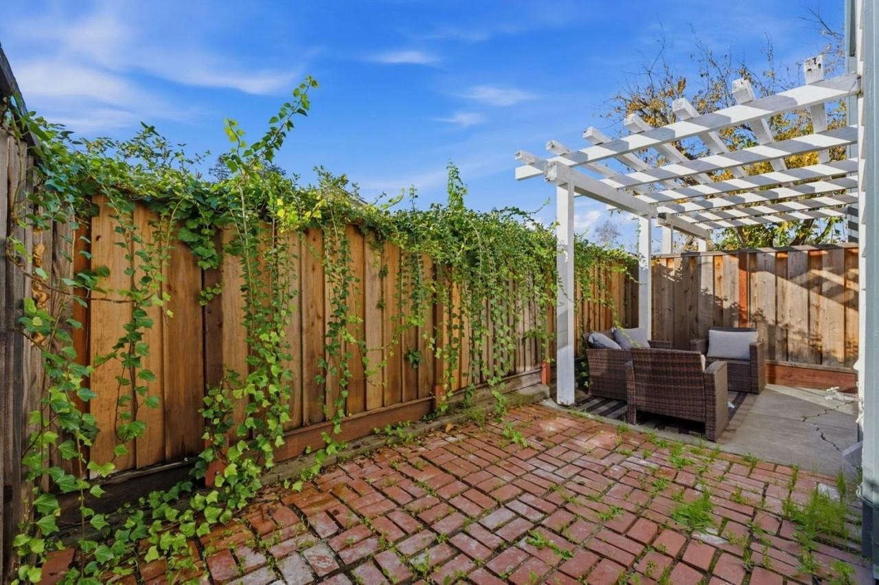 25 Terfidia Ln #25 - Photo 2 of 21