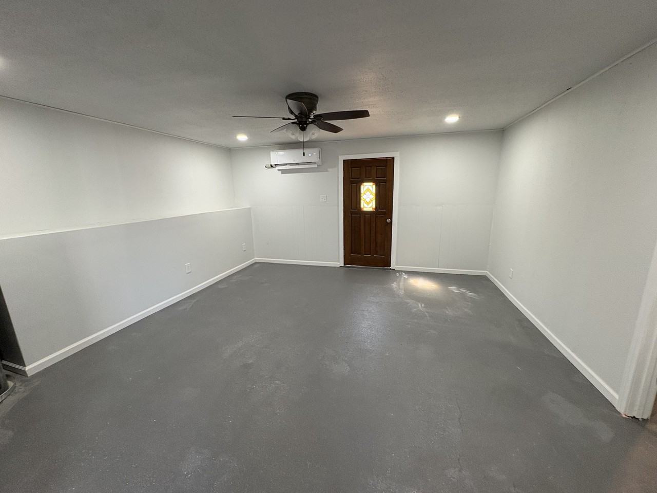 13 Marilyn Ln #NA - Photo 3 of 9