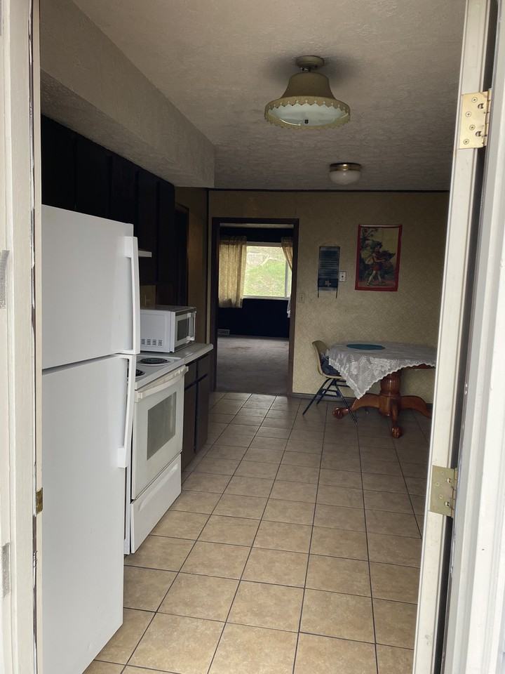 1441 Northwest Dr #NA - Photo 2 of 16