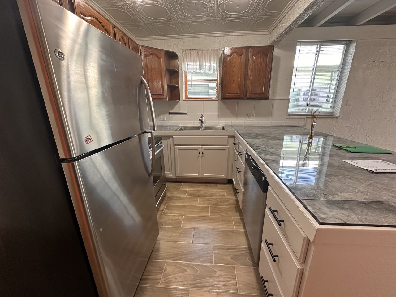 642 180th Ave E #B - Photo 7 of 15