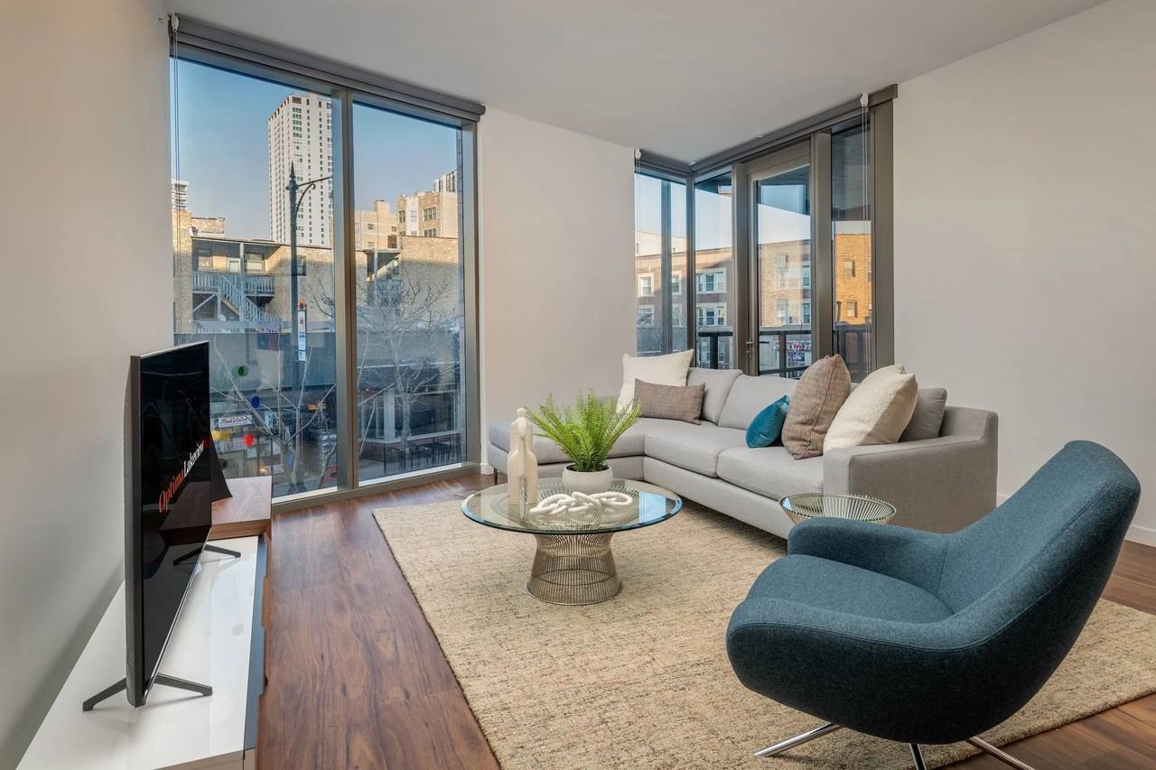 3478 North Broadway #525 - Photo 2 of 31