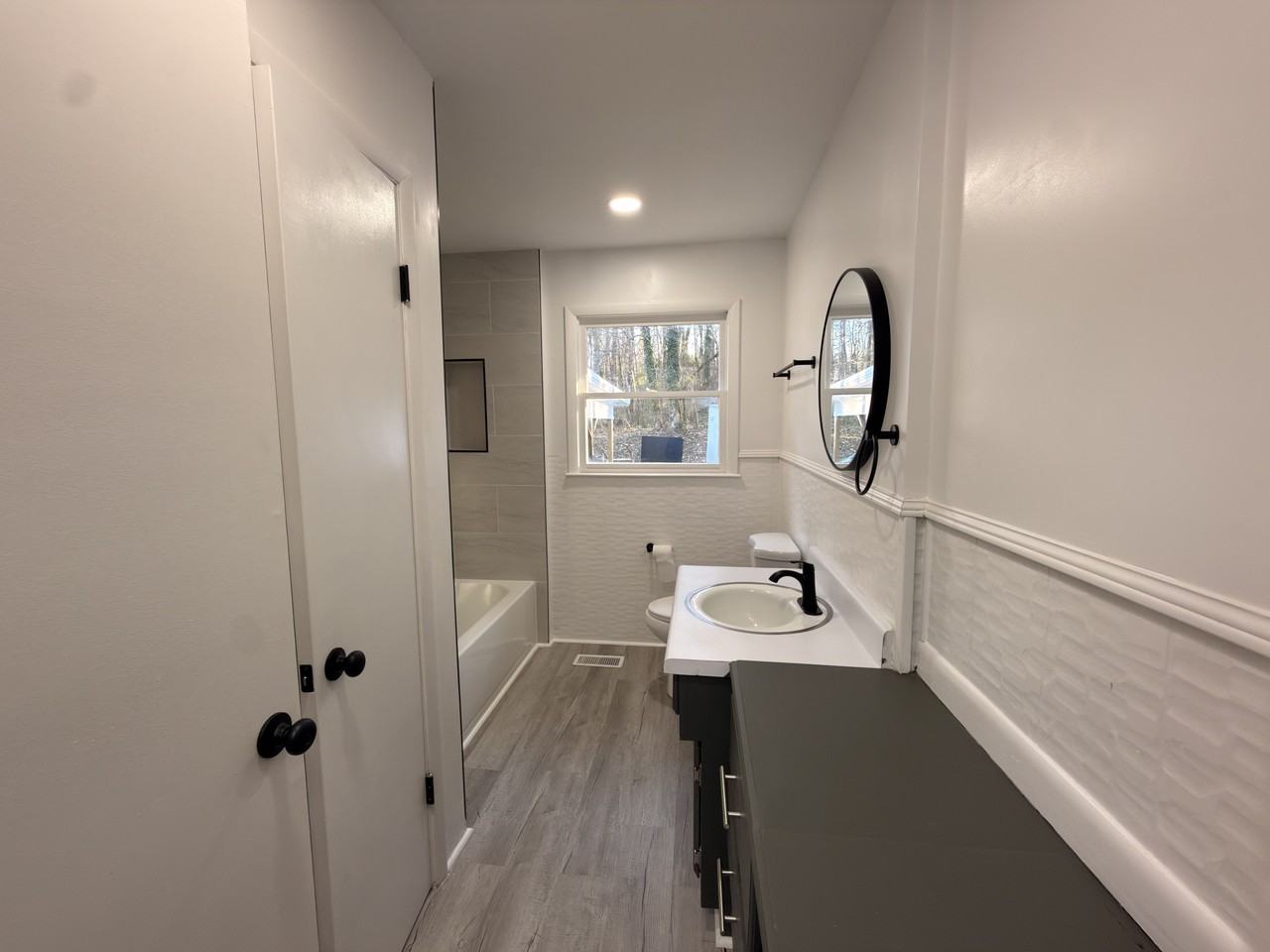 1226 Parker Blvd #J2 - Photo 2 of 7