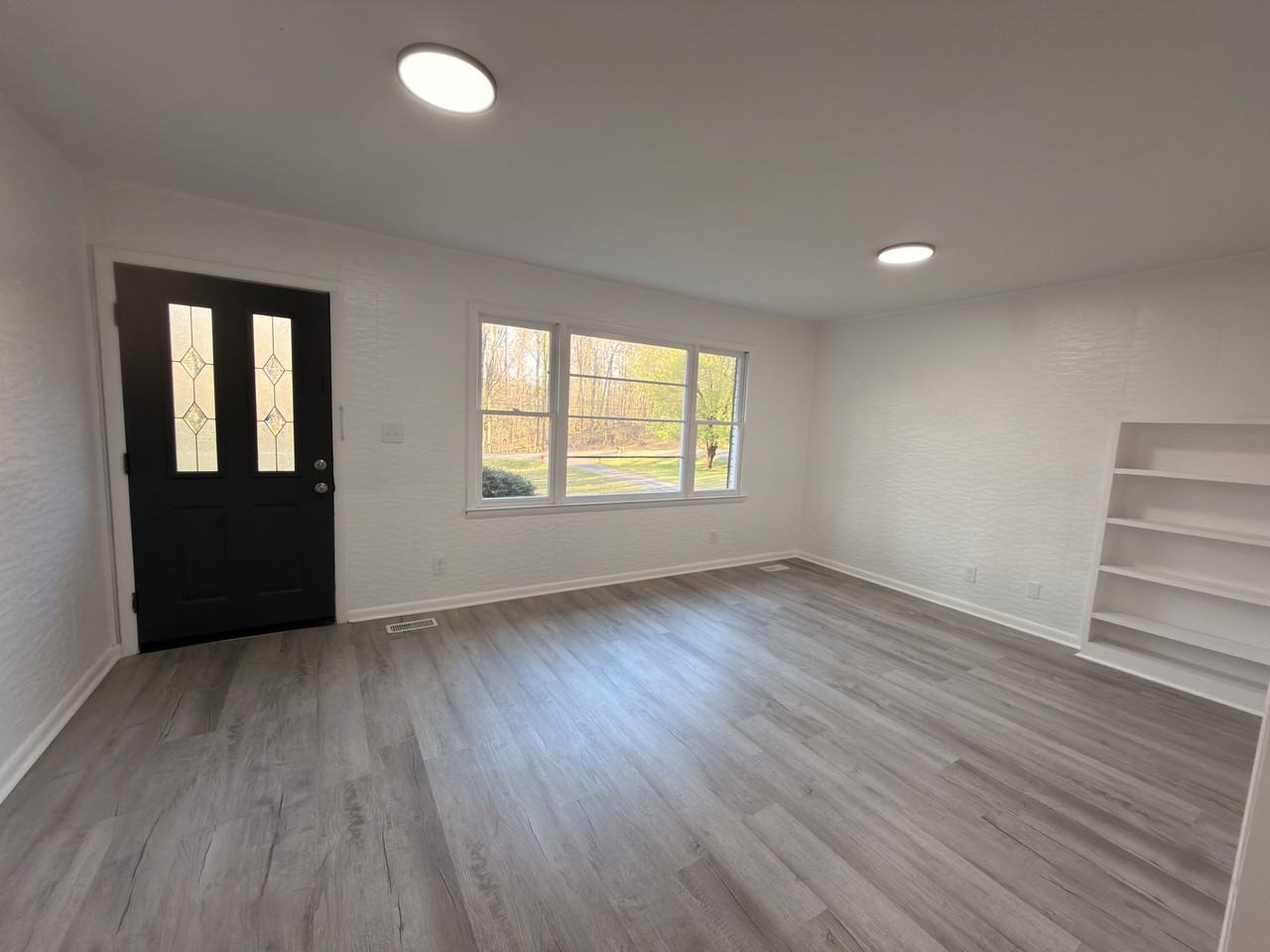 1226 Parker Blvd #J2 - Photo 6 of 7