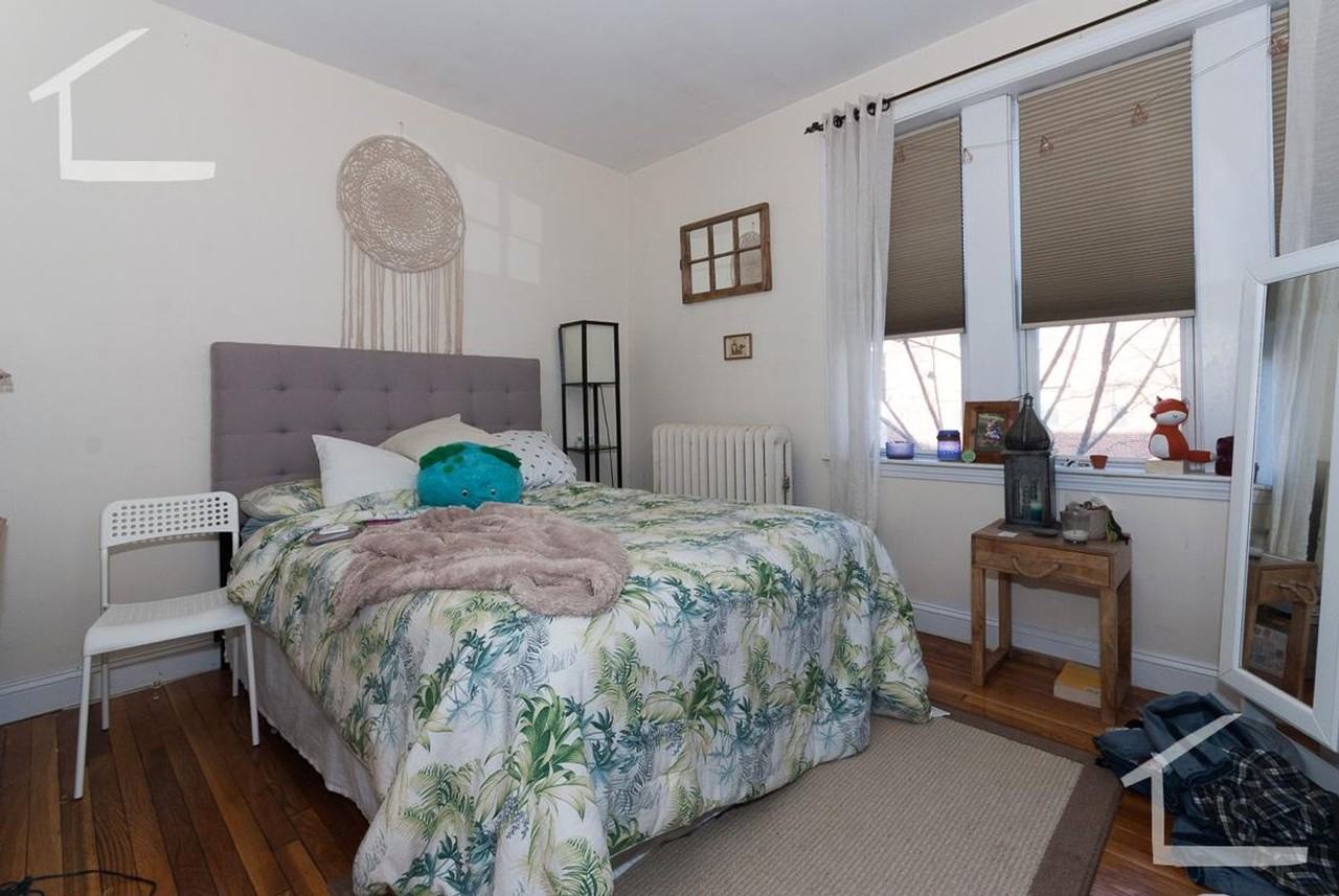 56 Egmont St - Photo 2 of 10