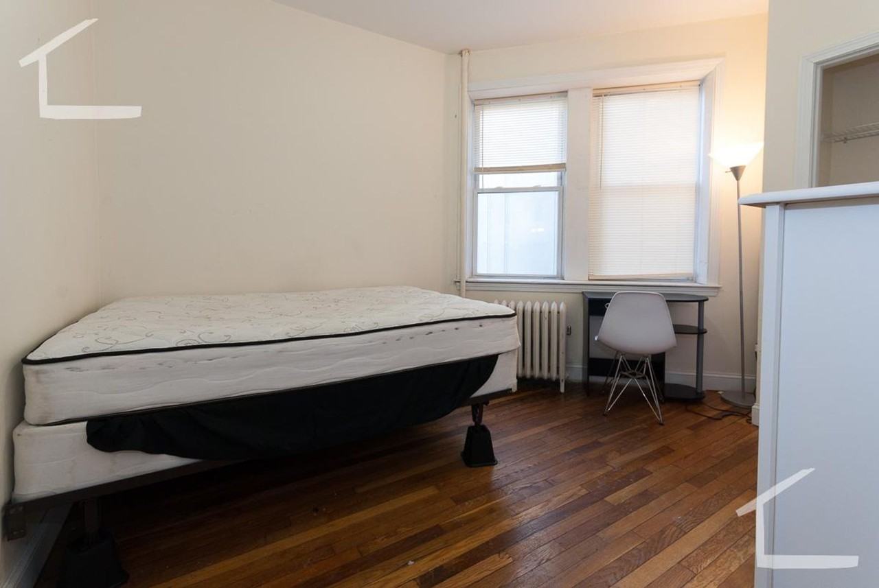 56 Egmont St - Photo 5 of 10