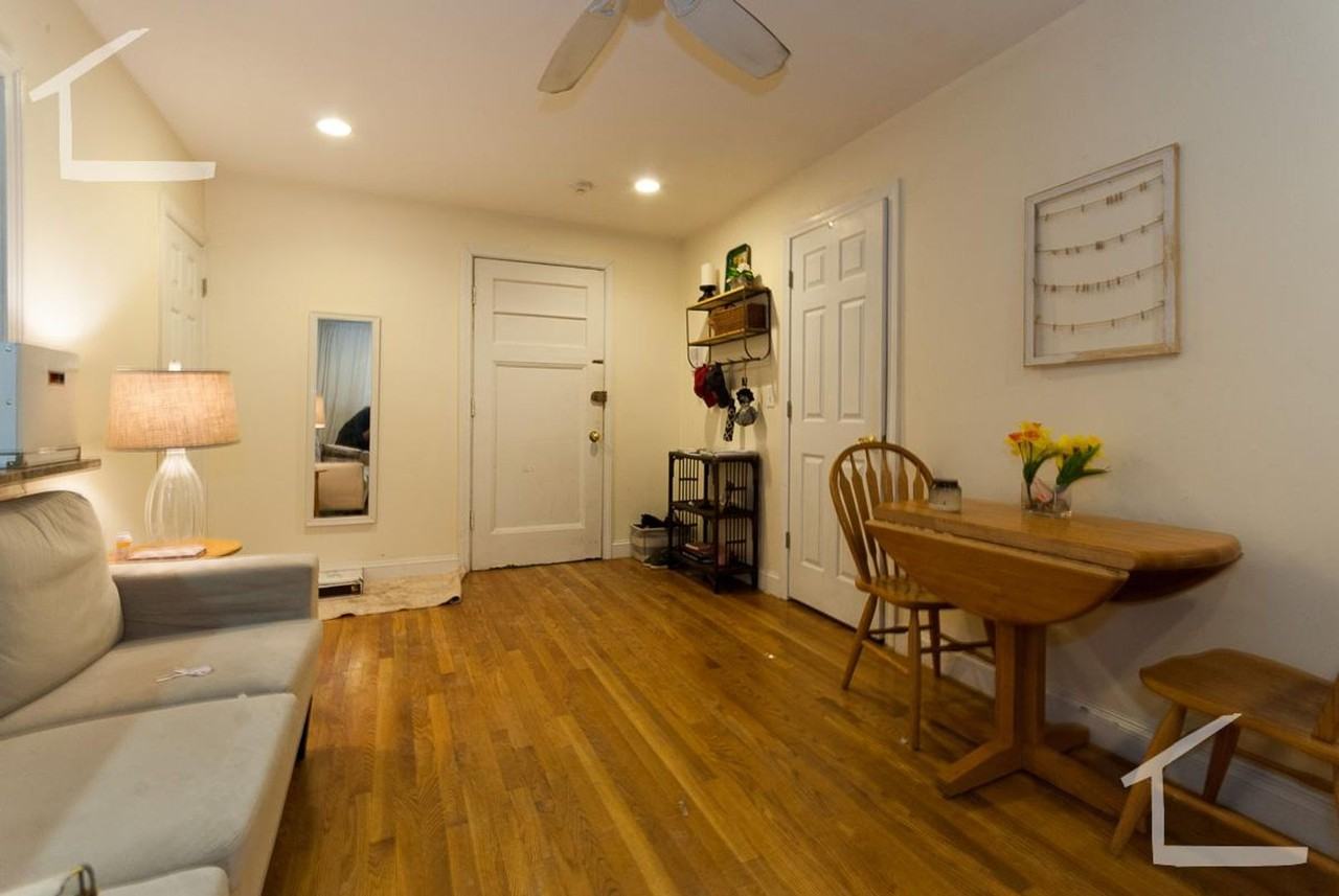 56 Egmont St - Photo 6 of 10