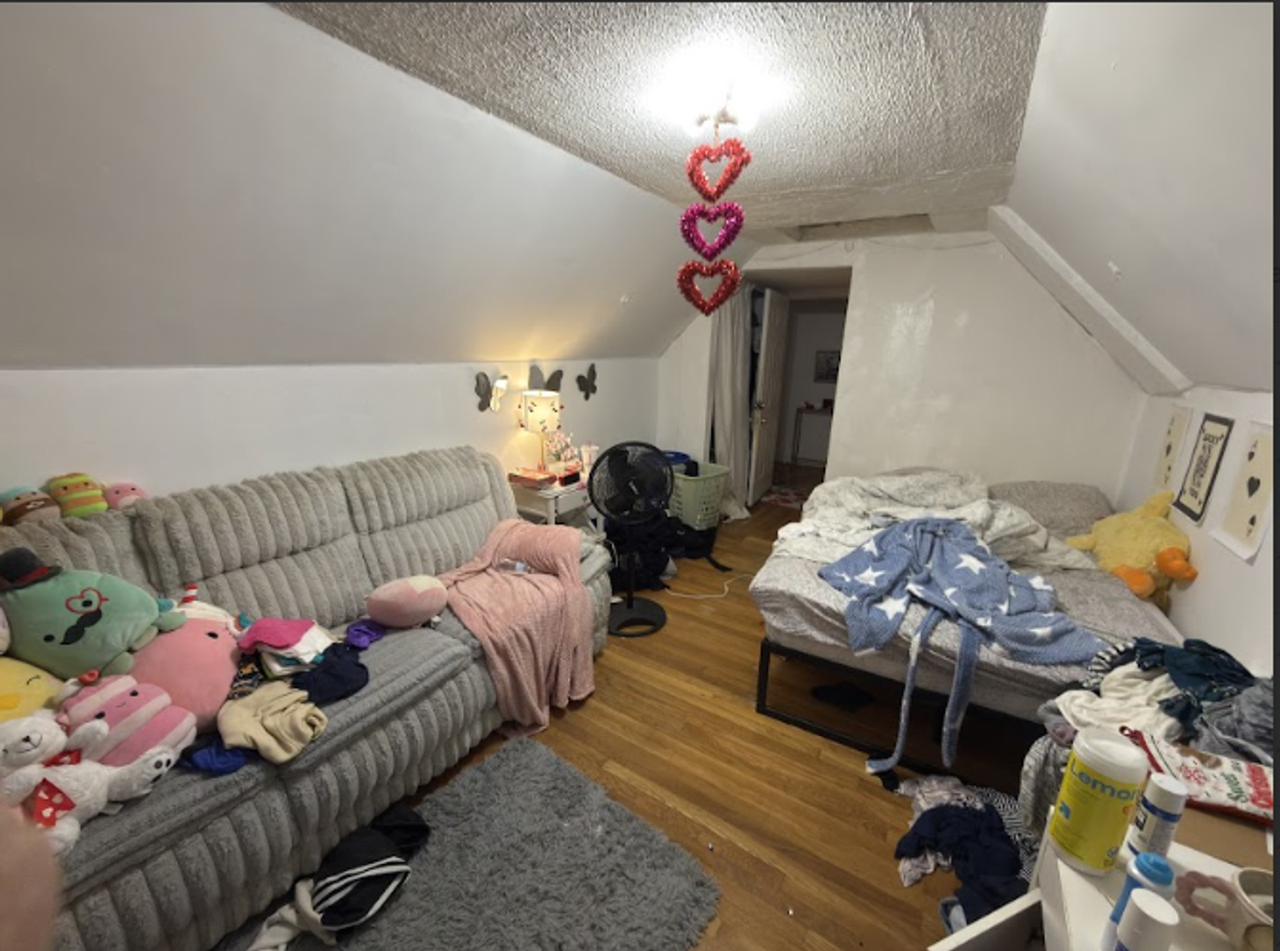 26 Greylock Rd - Photo 4 of 6