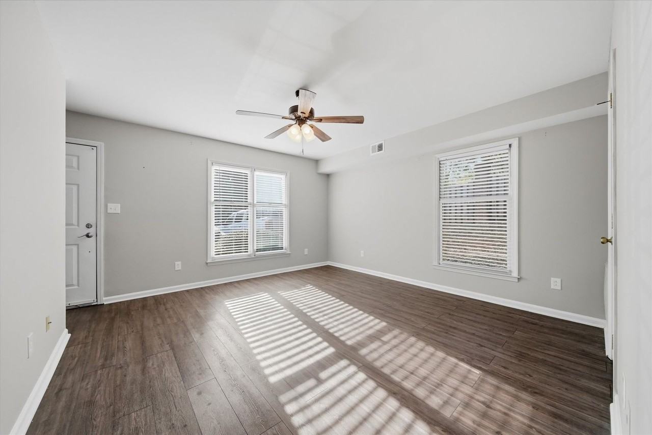 2433 1st St Nw - Photo 2 of 21