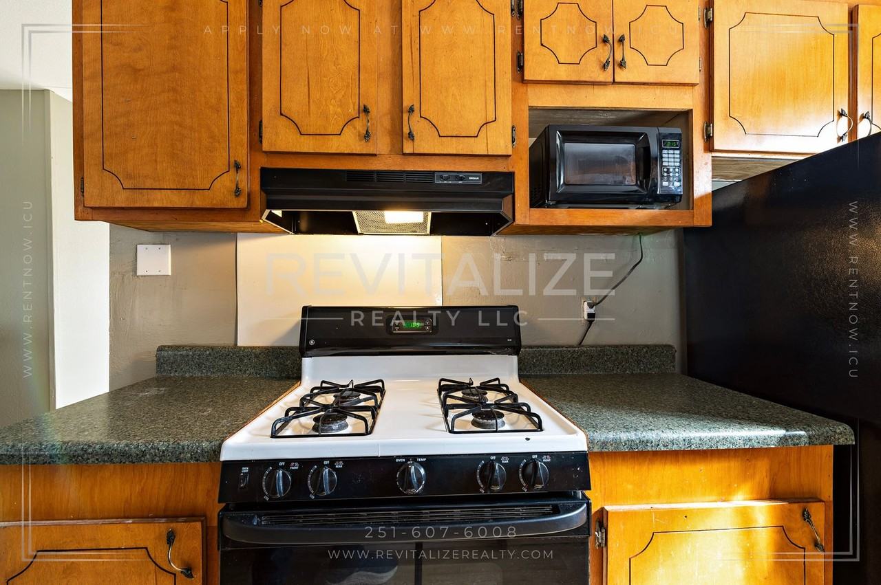 3513 Sherlawn Dr - Photo 4 of 39