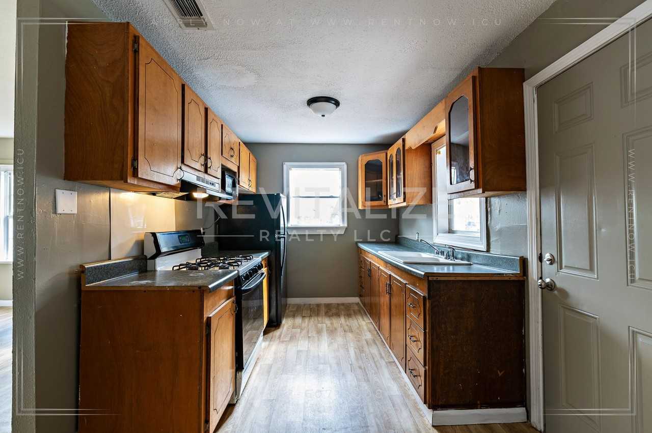 3513 Sherlawn Dr - Photo 5 of 39