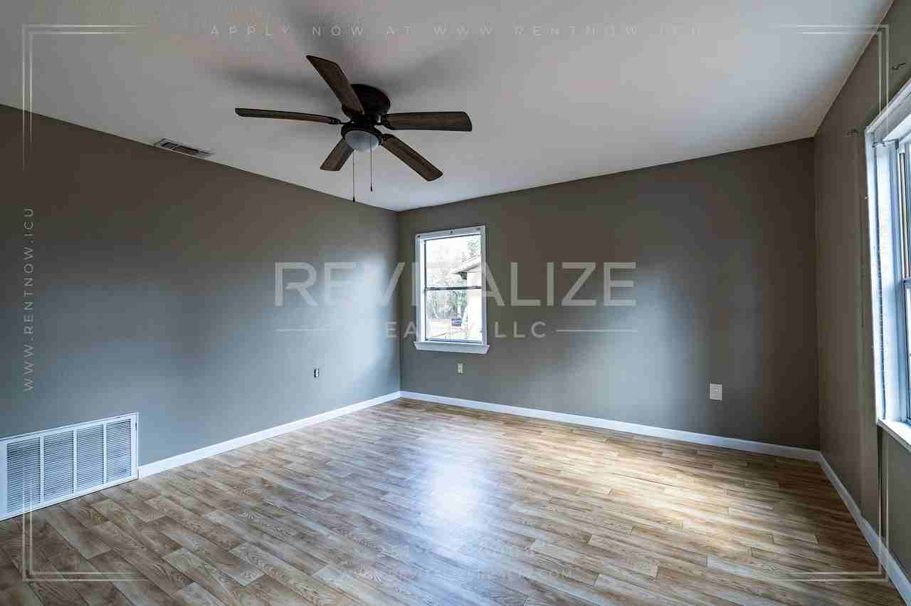 3513 Sherlawn Dr - Photo 6 of 39