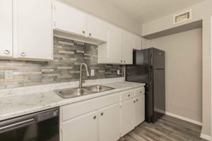 featured image of 1900 Carl Rd