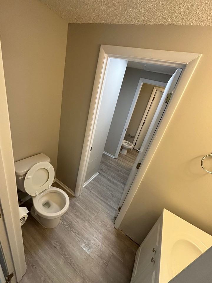 5412 Wayne St - Photo 6 of 13