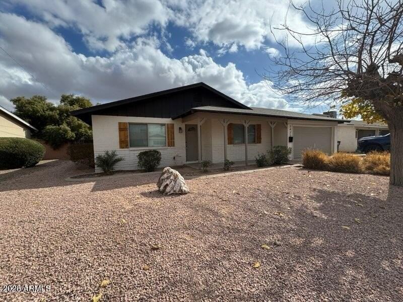 3425 N 85th St - Photo 3 of 35