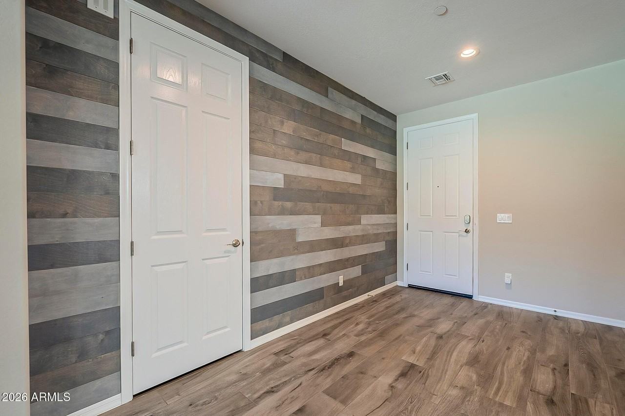 11628 W Andrew Ln - Photo 6 of 50