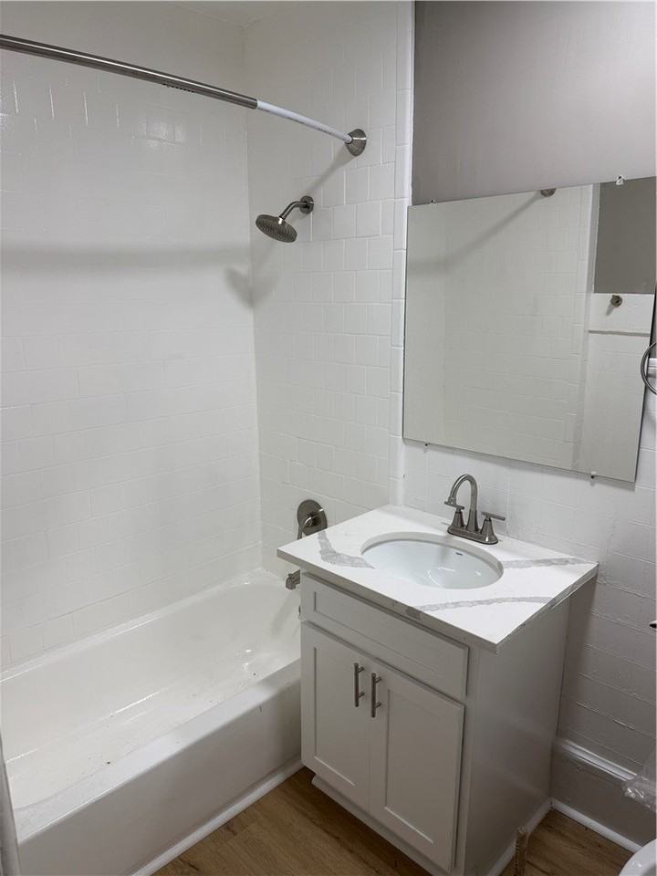 43 York St - Photo 7 of 12