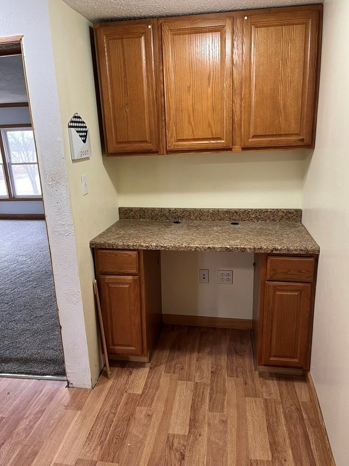 35 Level Acres Dr Unit B - Photo 7 of 9