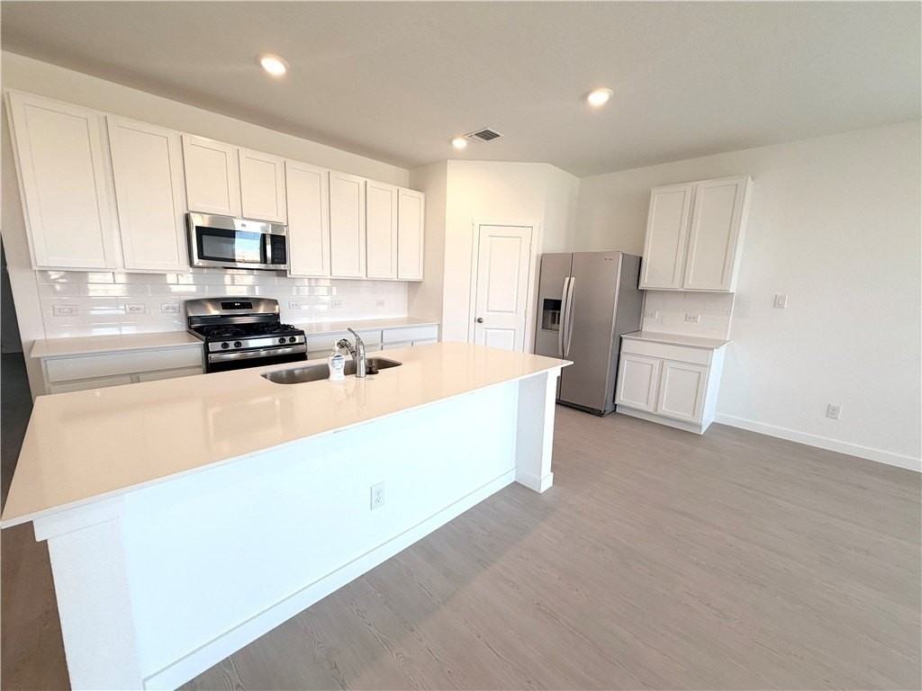 2826 Westeros St - Photo 6 of 19