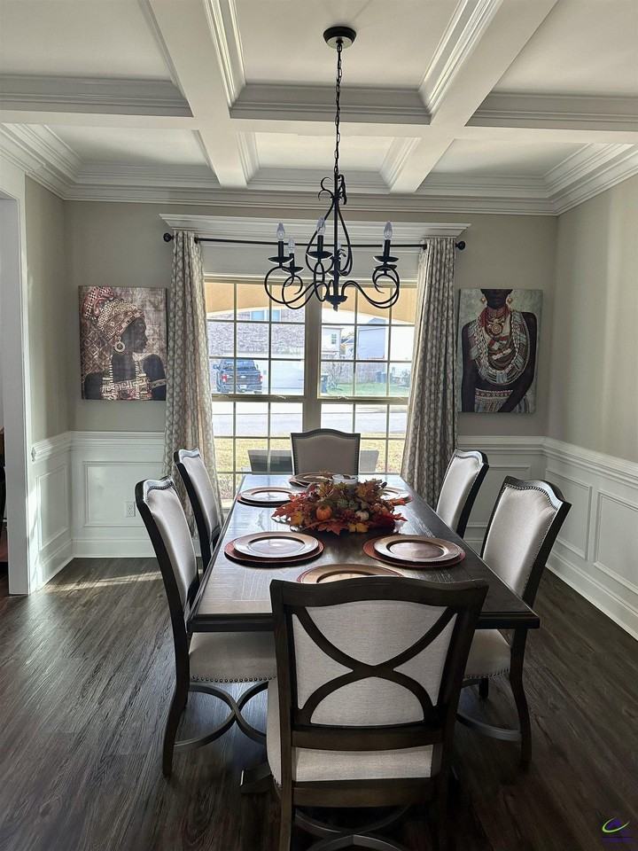 201 Deven Ct - Photo 5 of 26