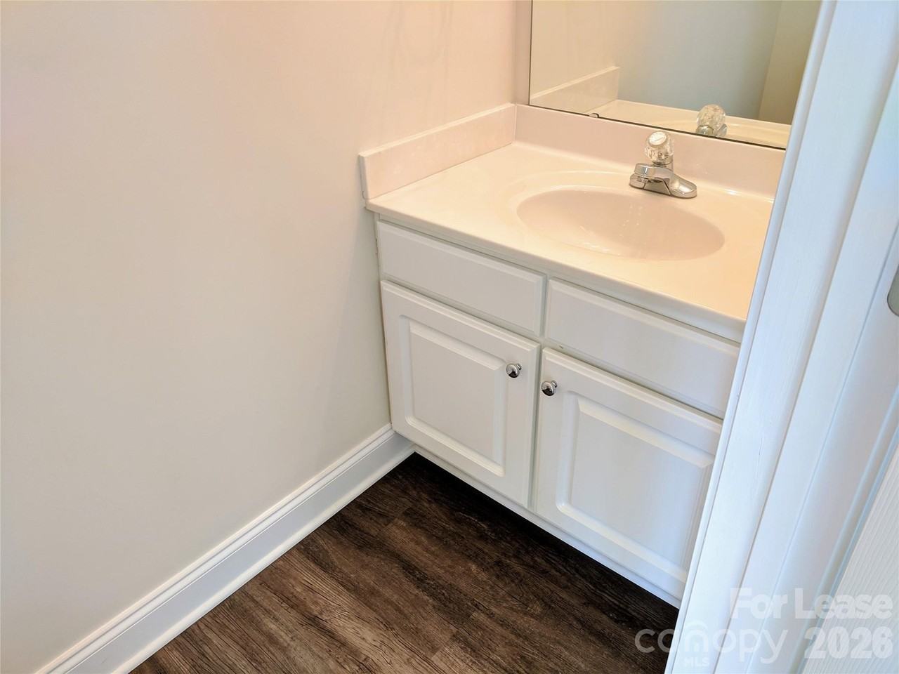 917 Shearer St #20 - Photo 7 of 20